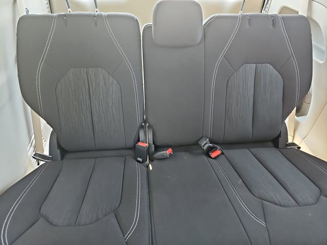 Used 2024 Chrysler Voyager LX FWD image 12