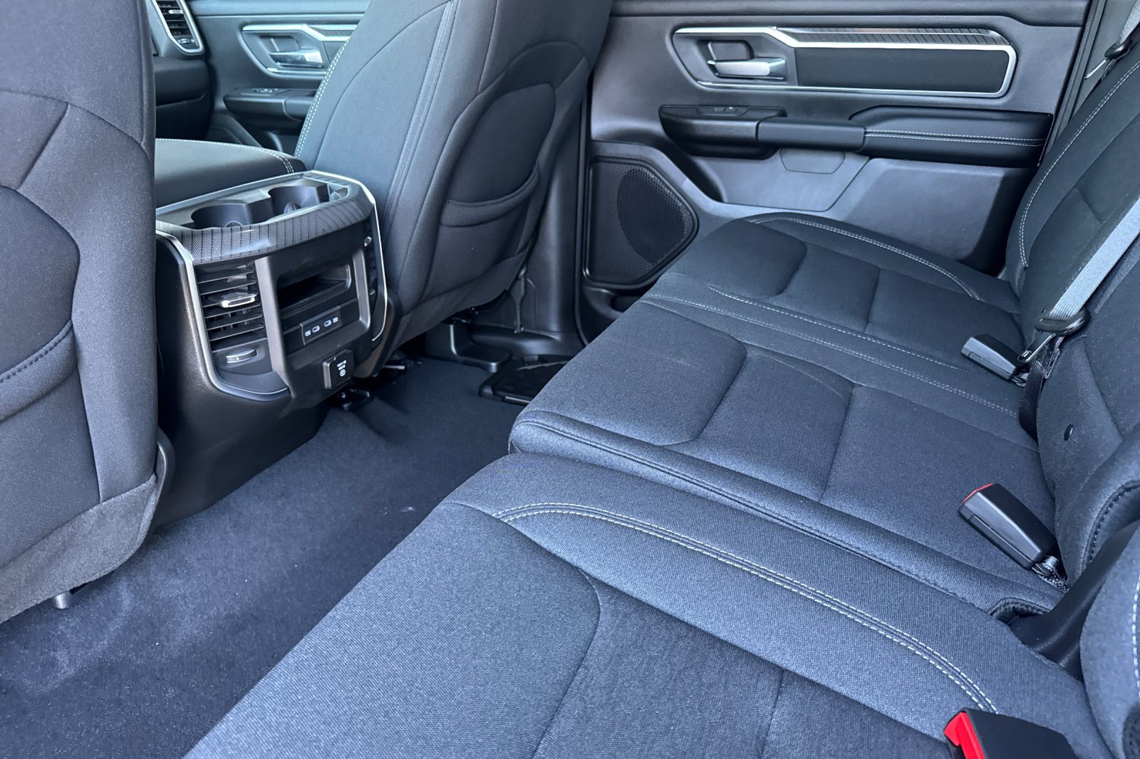 New 2026 RAM 1500 Big Horn AWD/4WD image 11