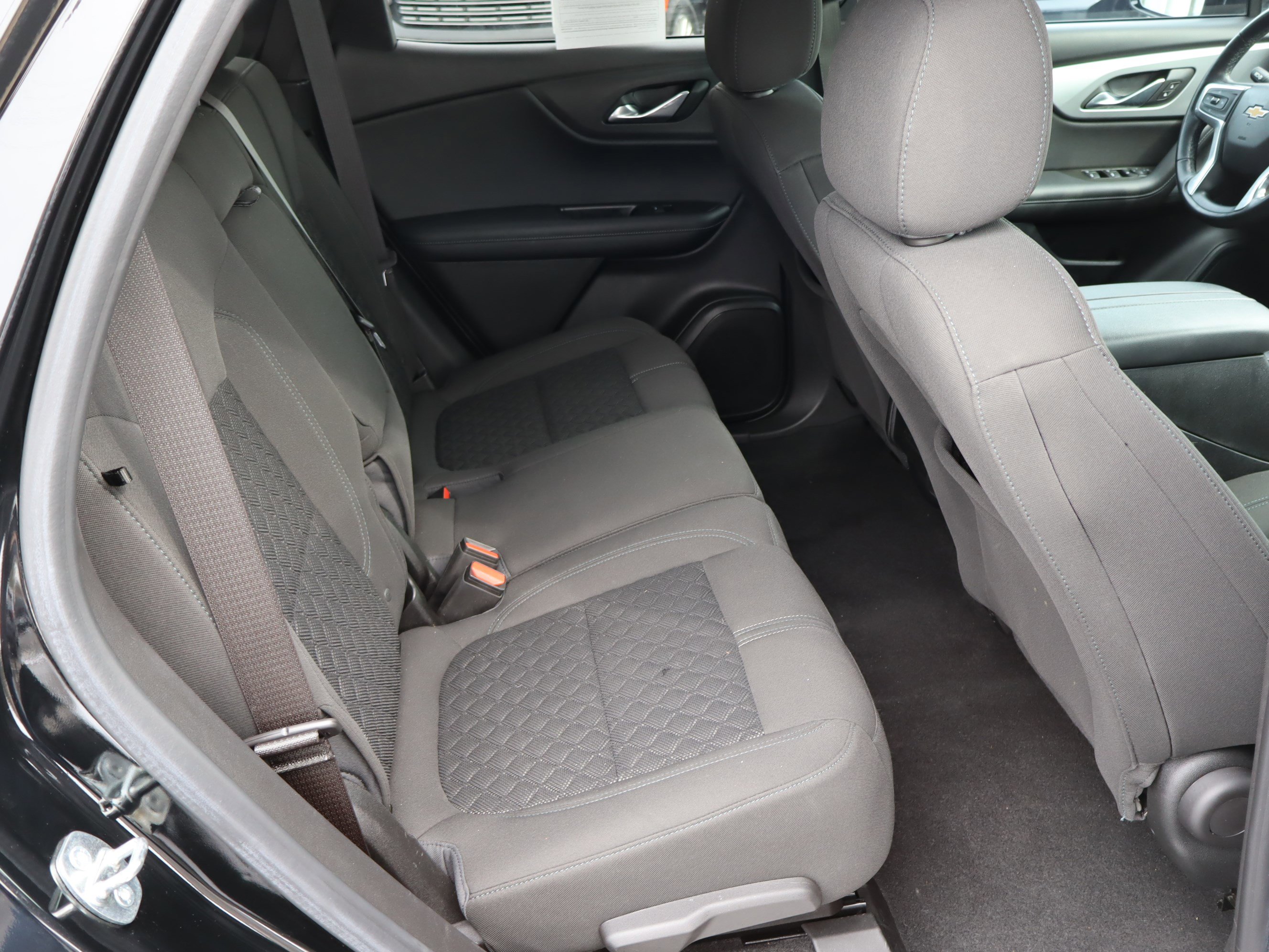 Used 2020 Chevrolet Blazer LT image 34