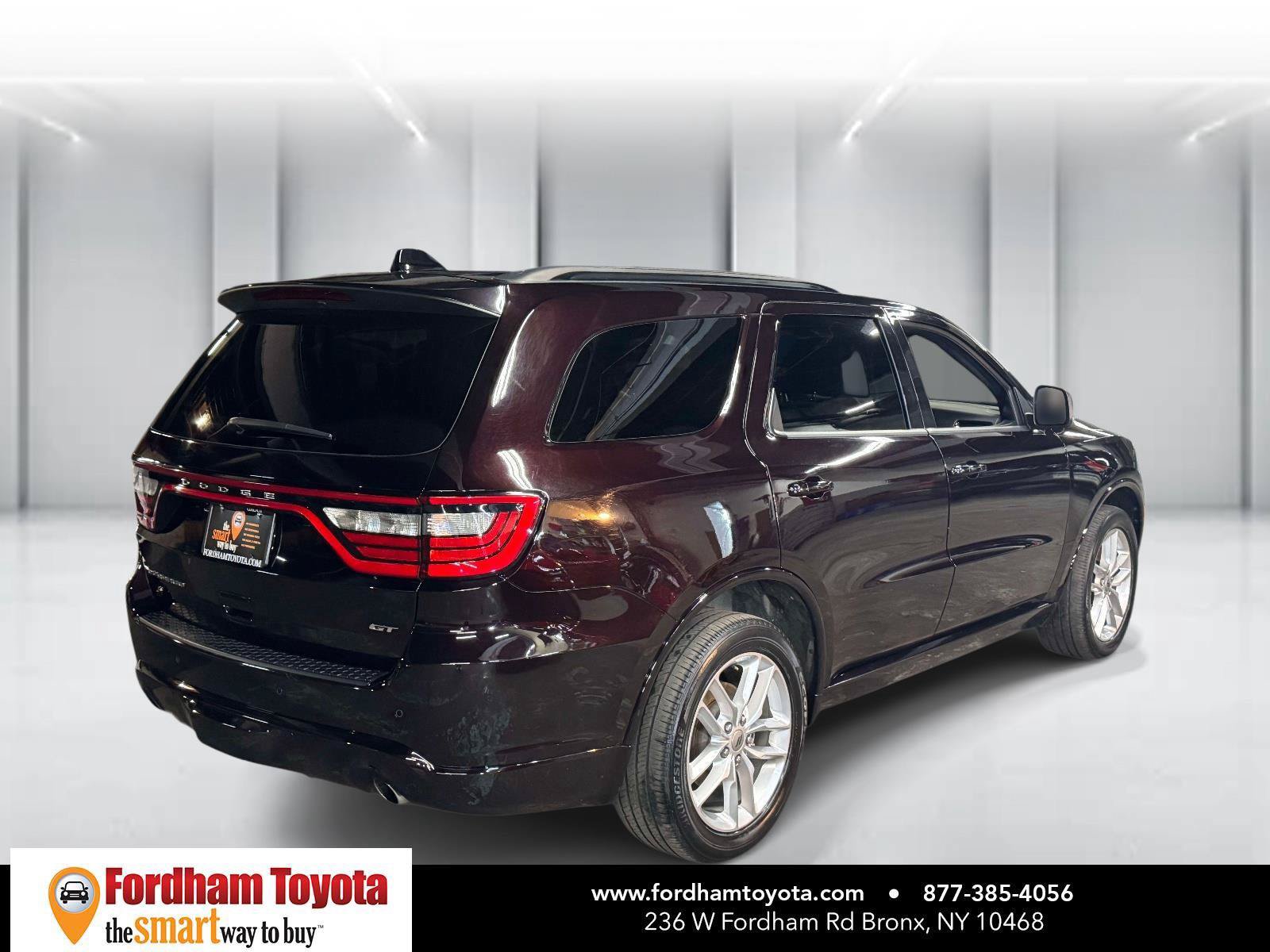 Used 2024 Dodge Durango GT AWD/4WD image 7