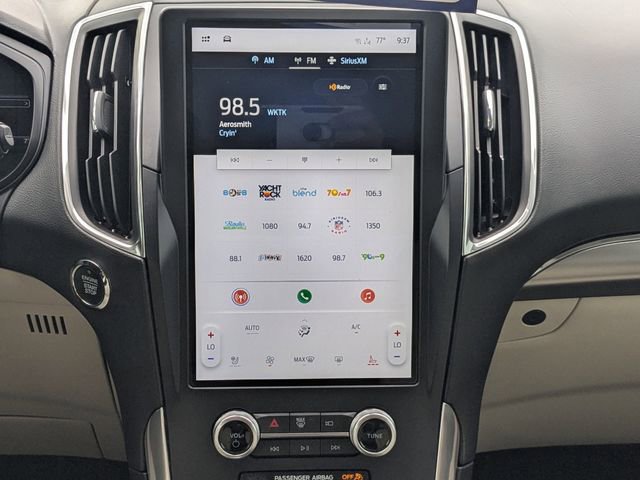 Certified 2022 Ford Edge Titanium AWD/4WD image 19