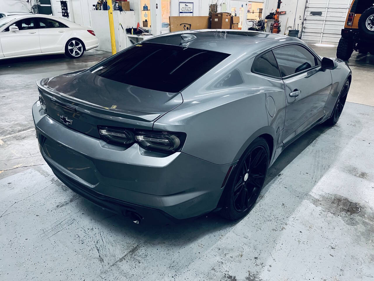 Used 2019 Chevrolet Camaro LT RWD image 9