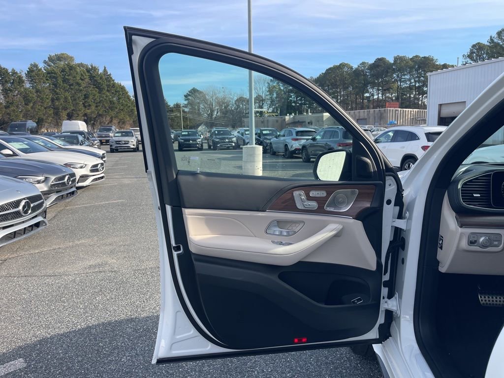 New 2026 Mercedes-Benz GLE 63 AMG S image 20