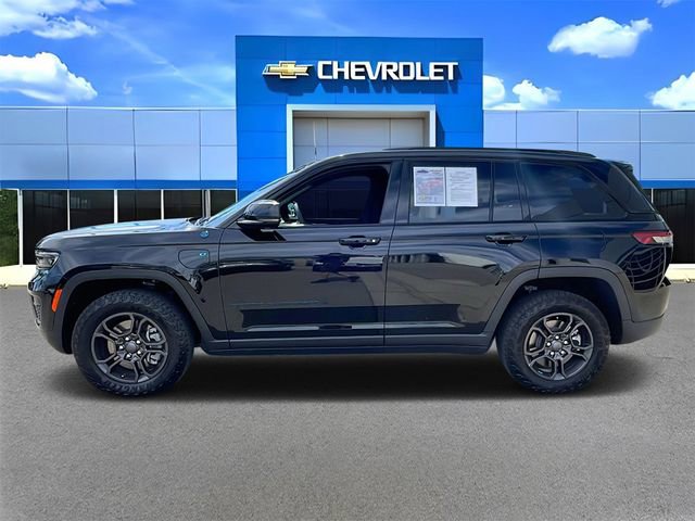 Used 2023 Jeep Grand Cherokee Trailhawk image 6