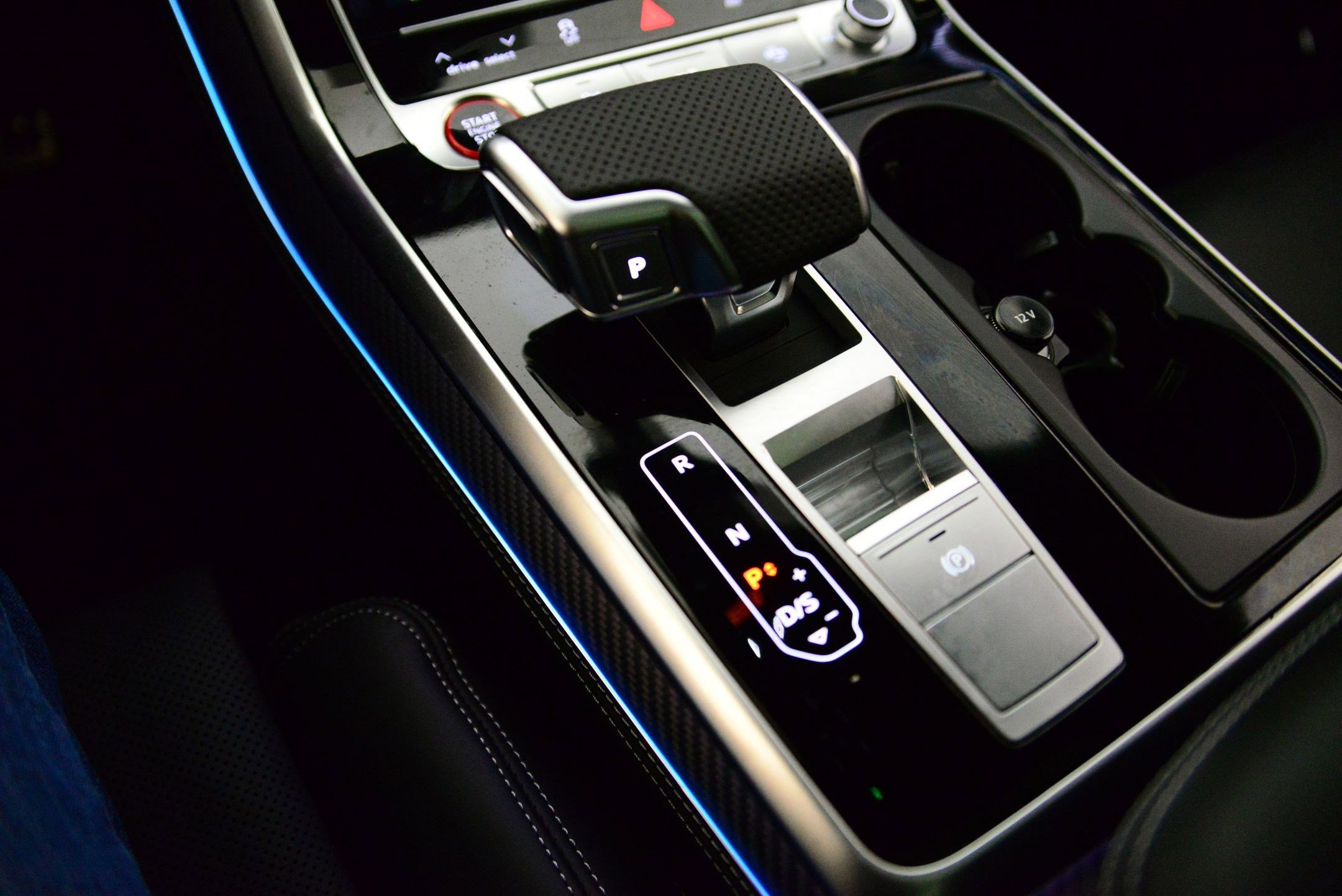 New 2026 Audi SQ7 Prestige image 14