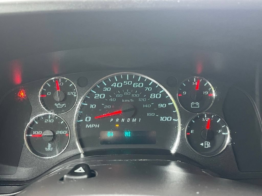 Used 2021 Chevrolet Express 3500 w/ Driver Convenience Package RWD image 38