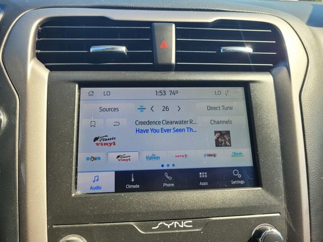 Certified 2020 Ford Fusion SE image 22