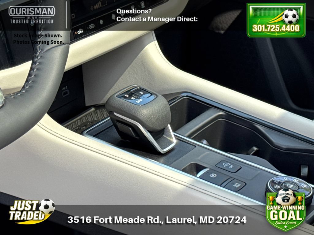Used 2024 Nissan Pathfinder SL w/ SL Premium Package AWD/4WD image 15
