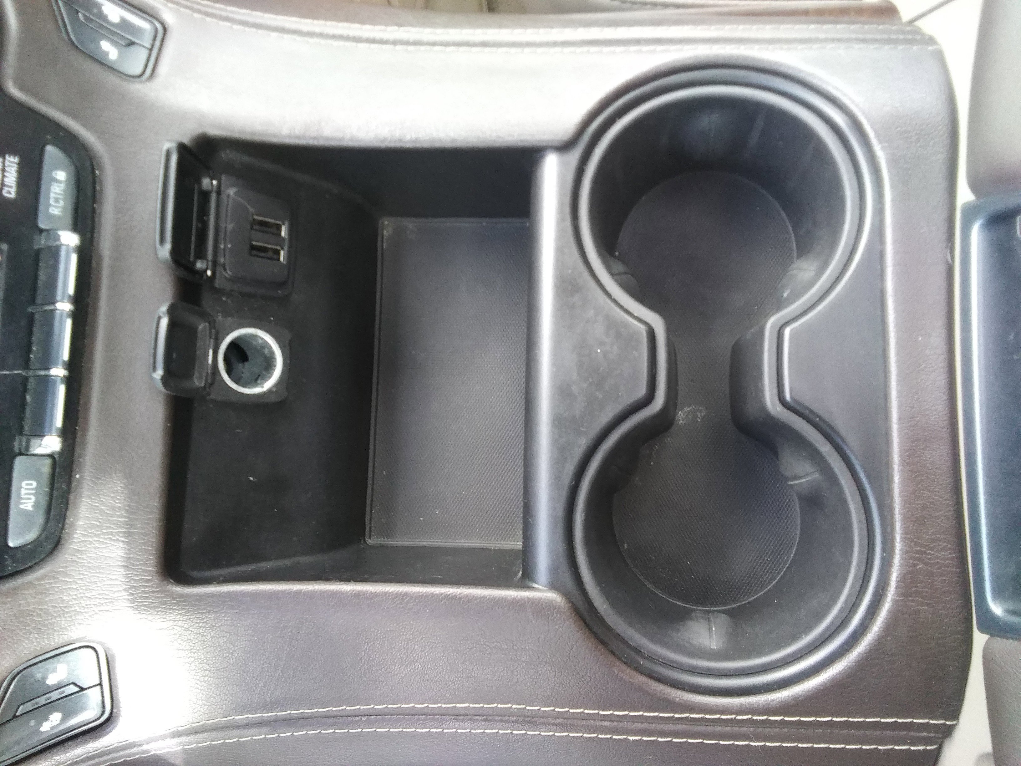 Used 2015 Chevrolet Suburban LT AWD/4WD image 25