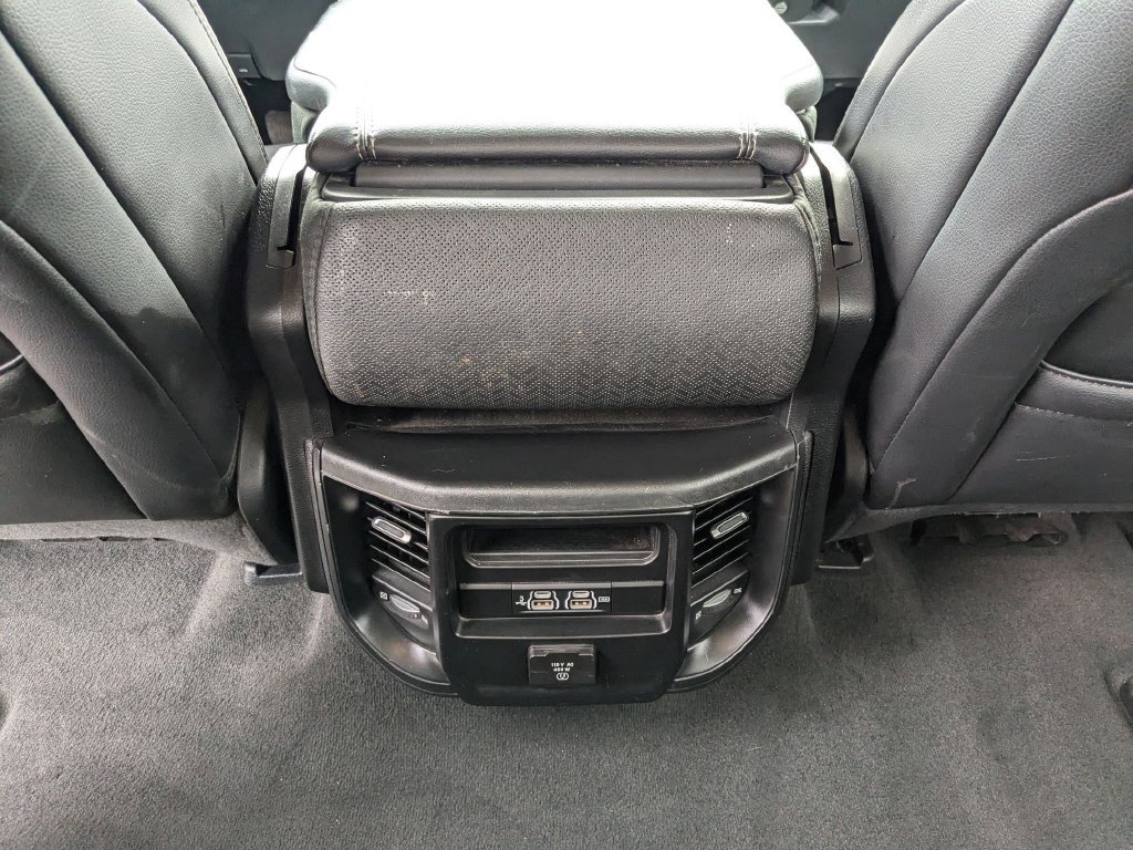 Used 2020 RAM 1500 Laramie AWD/4WD image 20