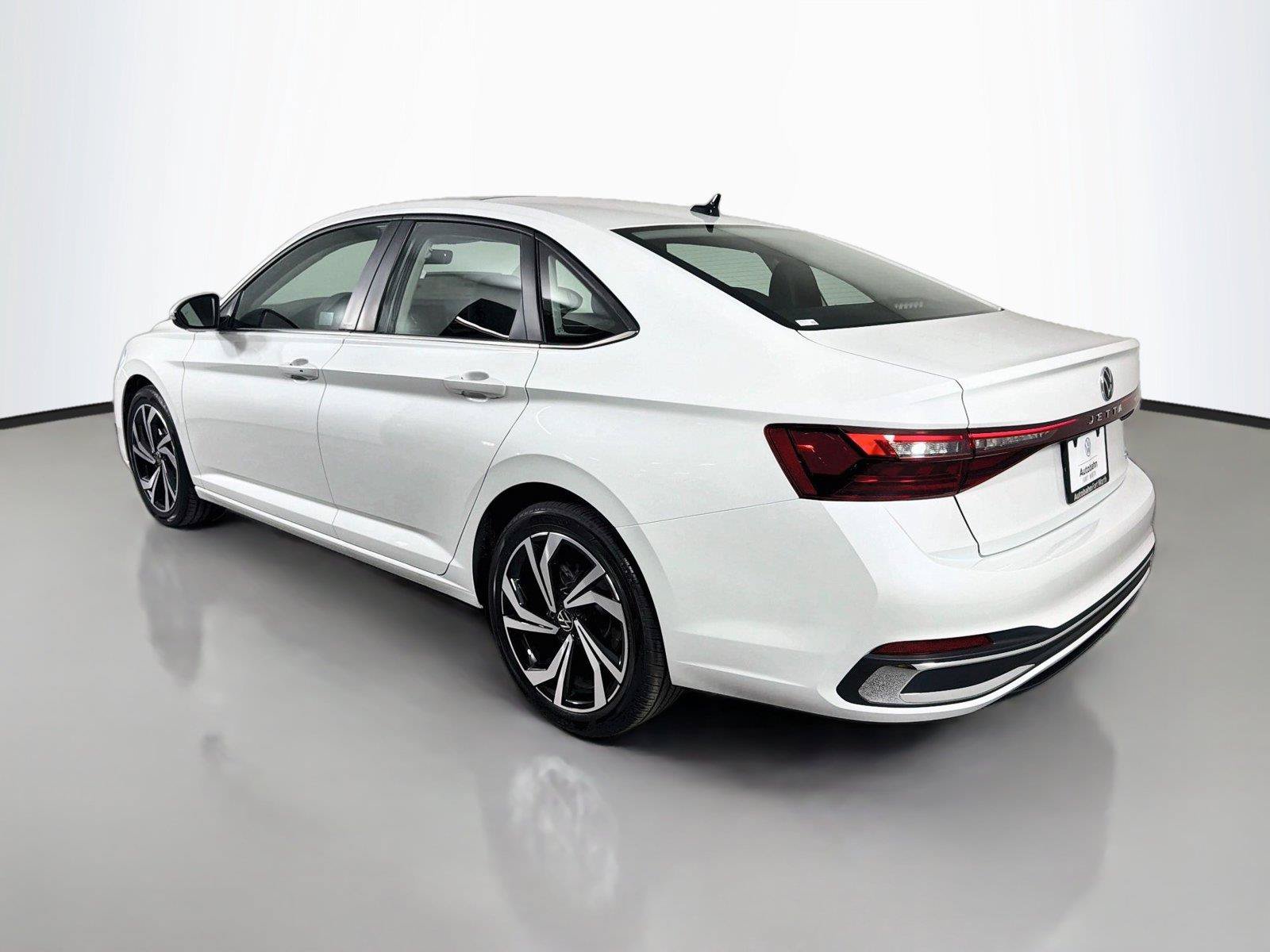 New 2027 Volkswagen Jetta SEL FWD image 7