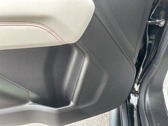 Used 2024 GMC Canyon AT4X image 14