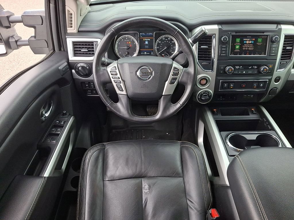 Used 2019 Nissan Titan PRO-4X w/ Pro-4x Convenience Package AWD/4WD image 11