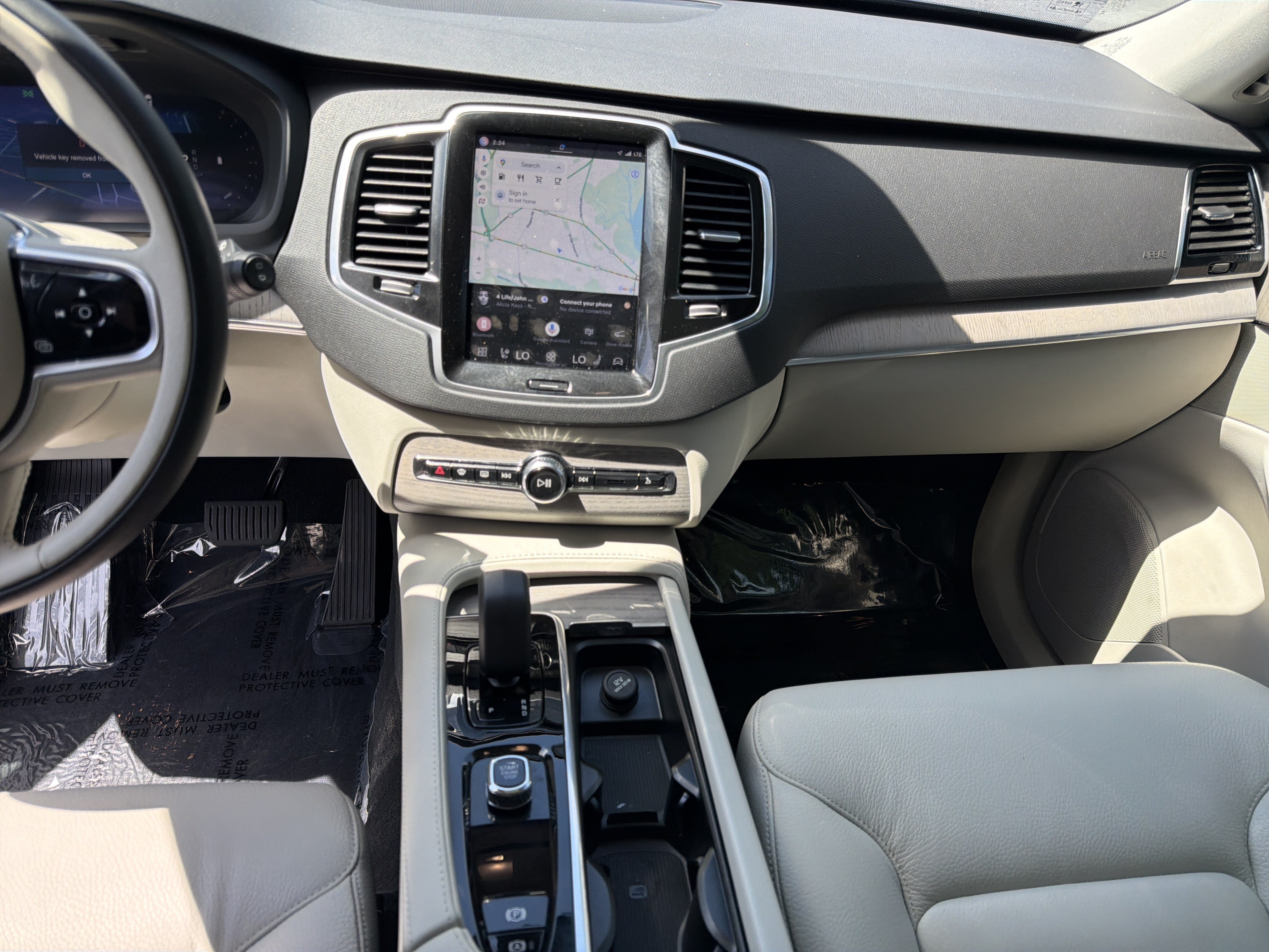 Certified 2024 Volvo XC90 B6 Plus w/ Protection Package AWD/4WD image 31