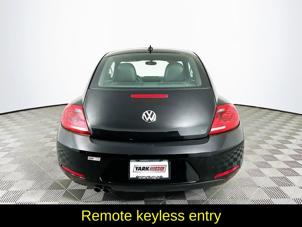 Used 2014 Volkswagen Beetle 2.5 image 9