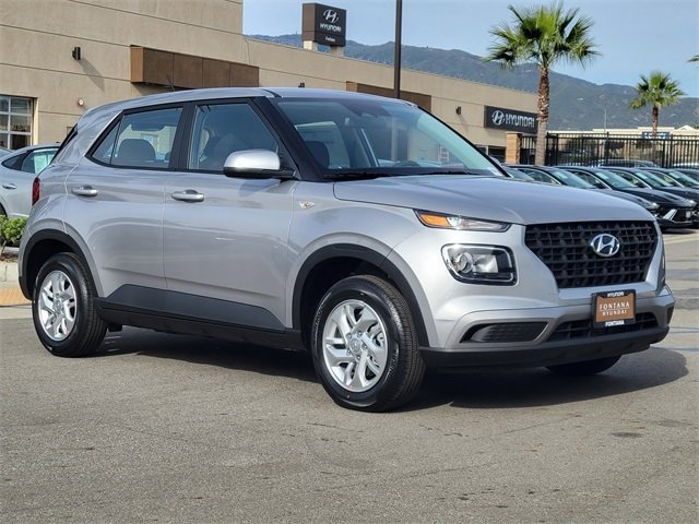 New 2026 Hyundai Venue SE image 25