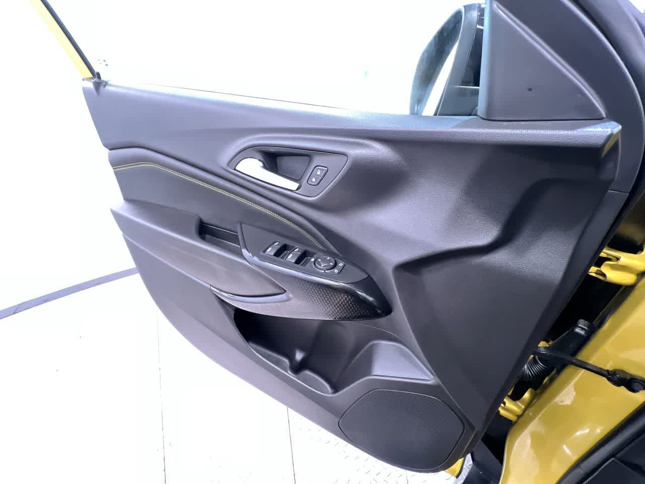 Used 2025 Chevrolet Trax ACTIV w/ Driver Confidence Package FWD image 31