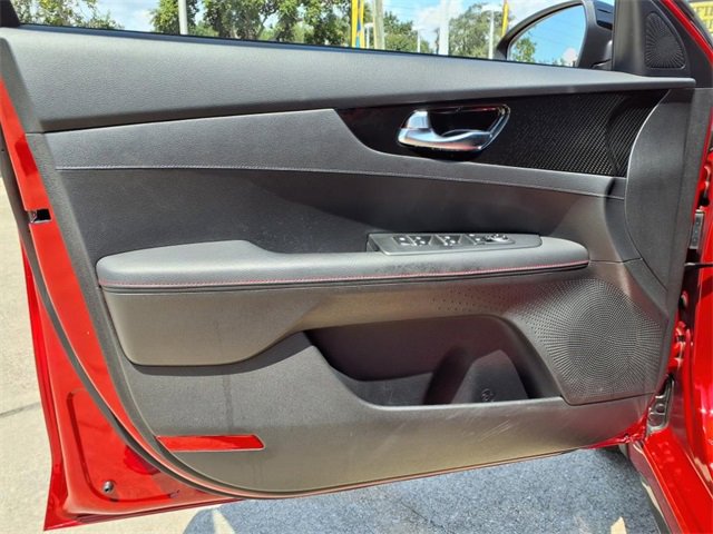 Used 2022 Kia Forte GT w/ GT Technology Package image 11