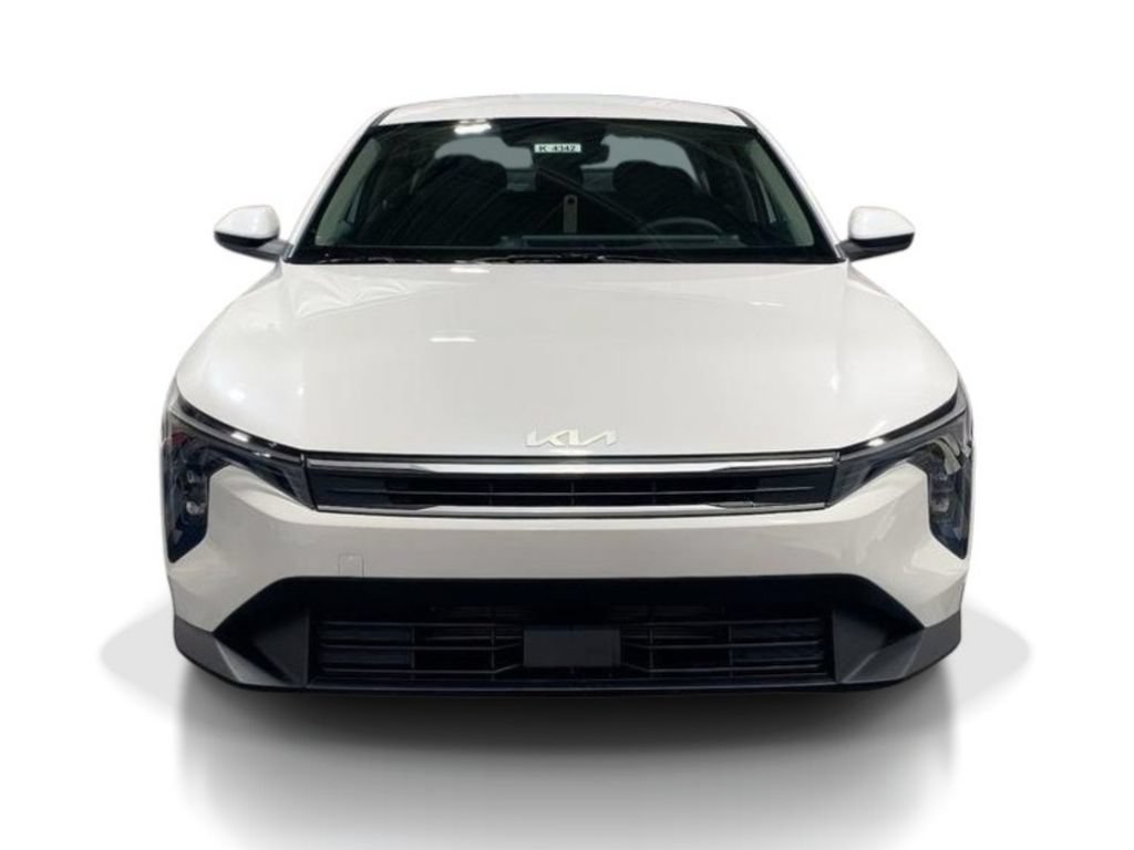 New 2026 Kia K4 FWD image 3