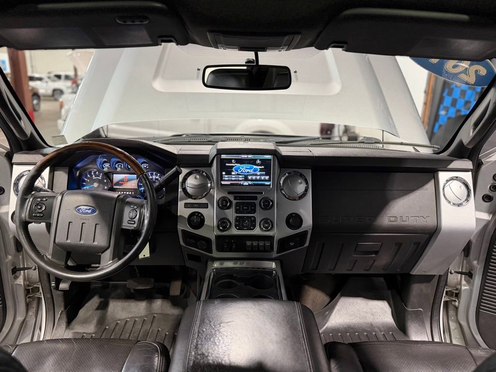 Used 2015 Ford F350 Platinum image 17