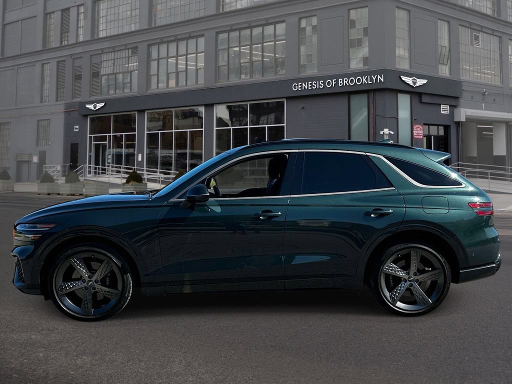 Used 2024 Genesis GV70 2.5T w/ Sport Prestige Package AWD/4WD image 2