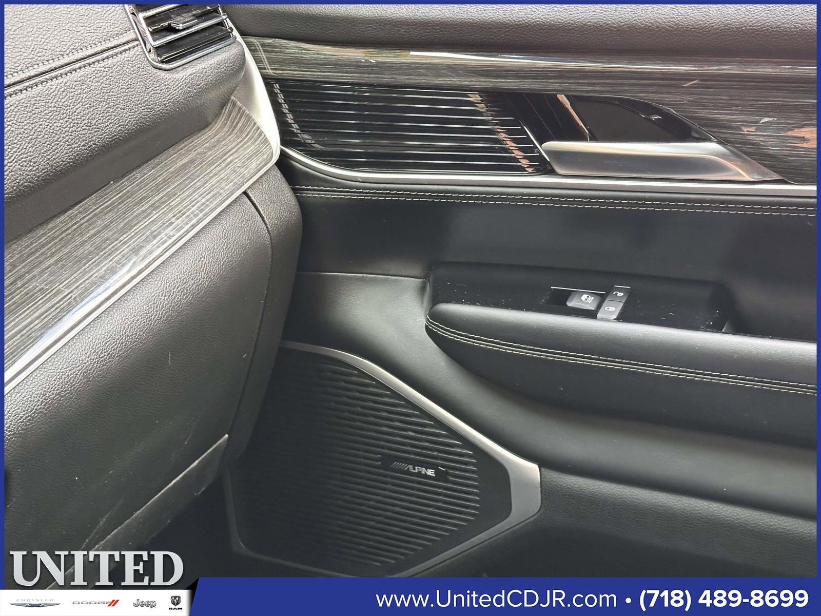 Used 2022 Jeep Wagoneer Series II image 27