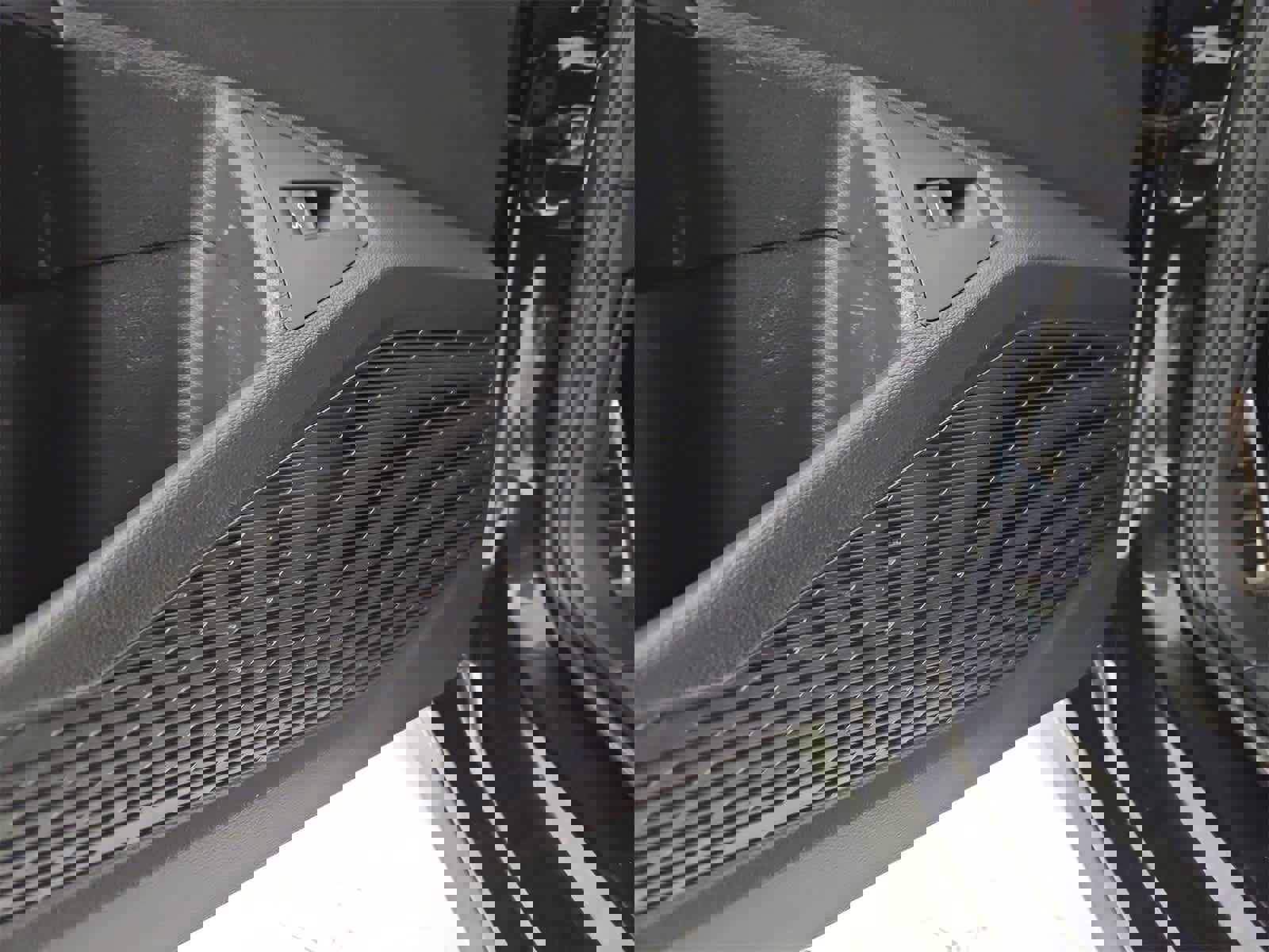 Used 2019 Volkswagen Jetta GLI Autobahn image 32