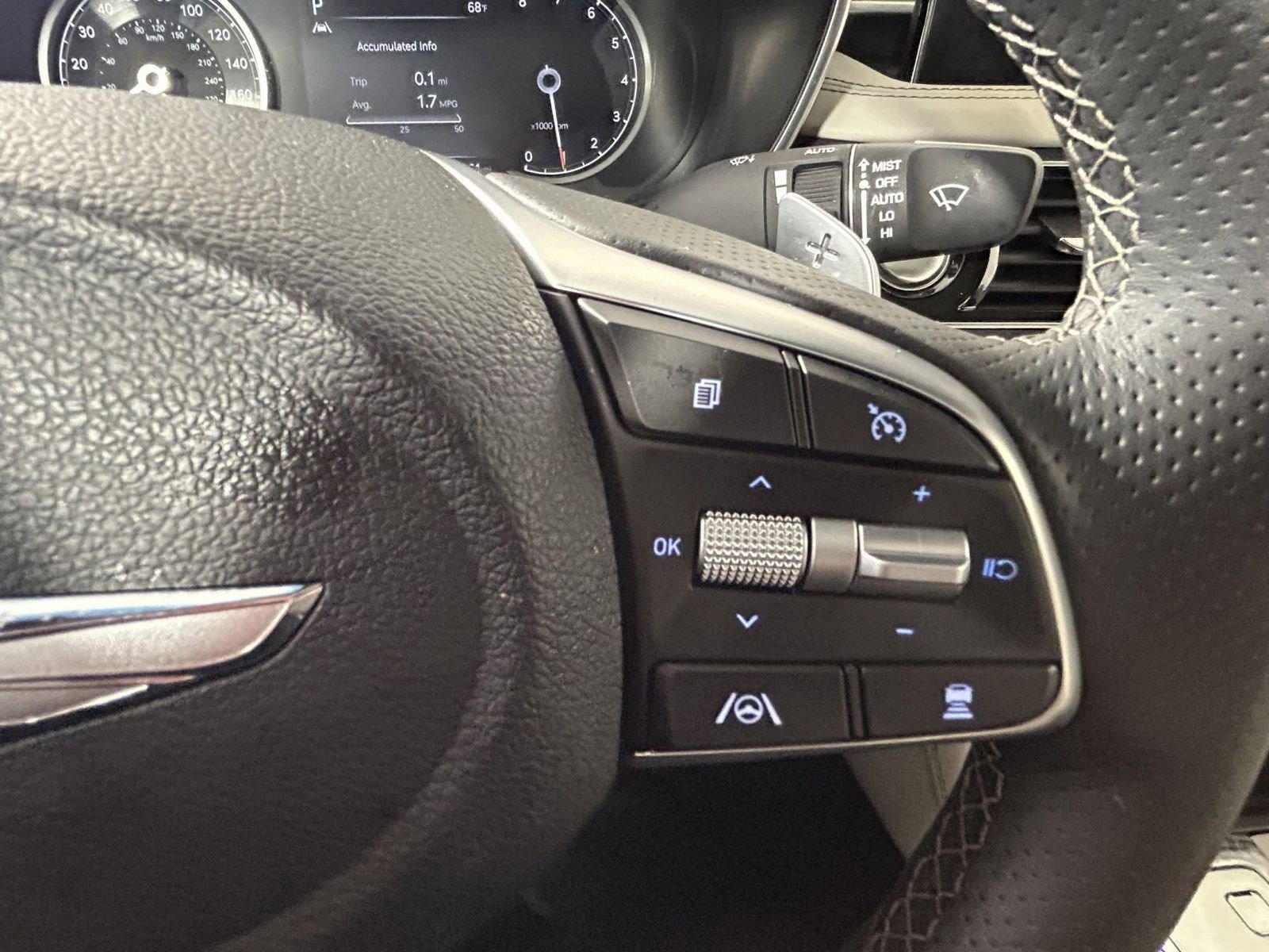 Used 2023 Genesis G70 3.3T w/ Sport Prestige Package image 27