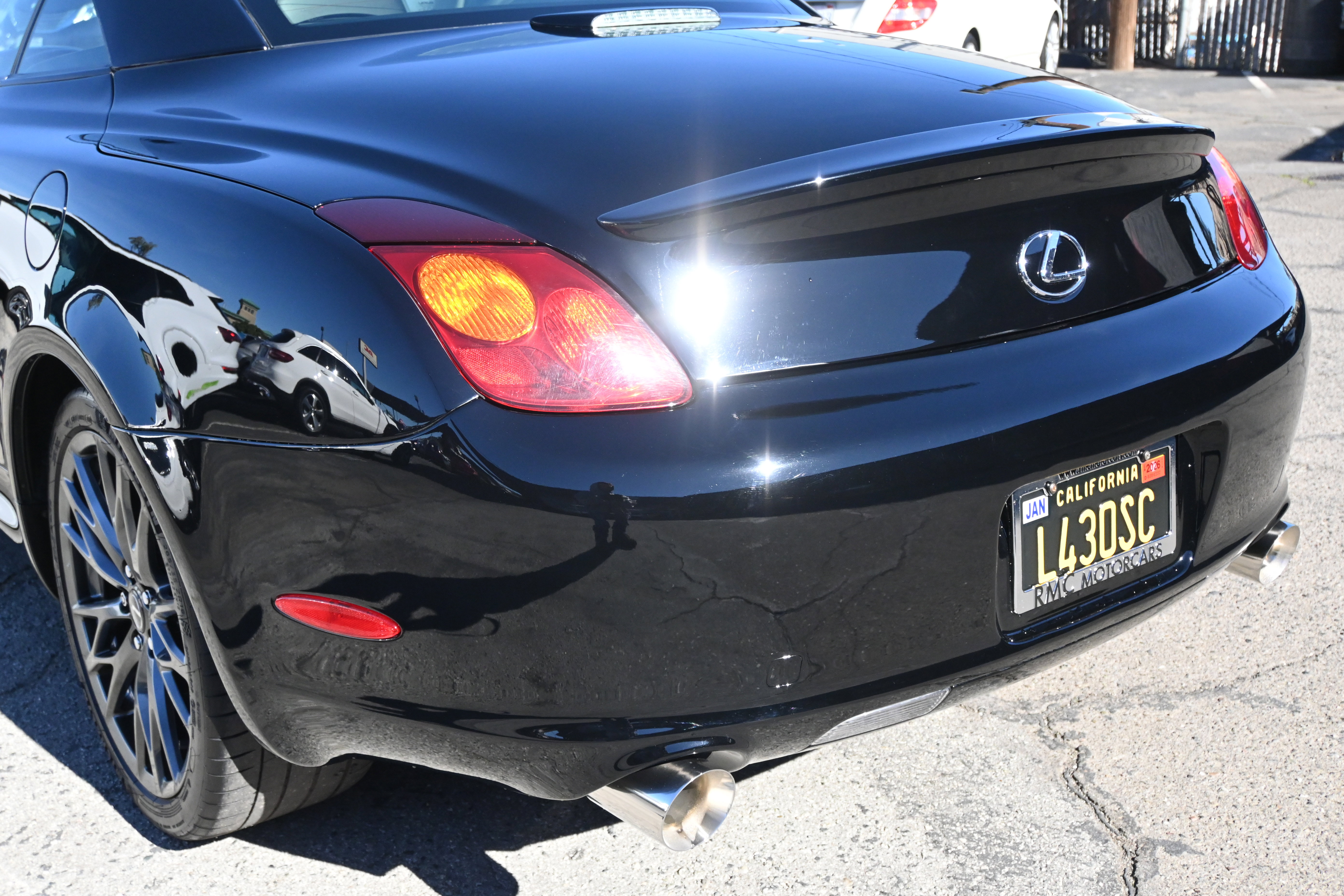 Used 2005 Lexus SC 430 Convertible image 23