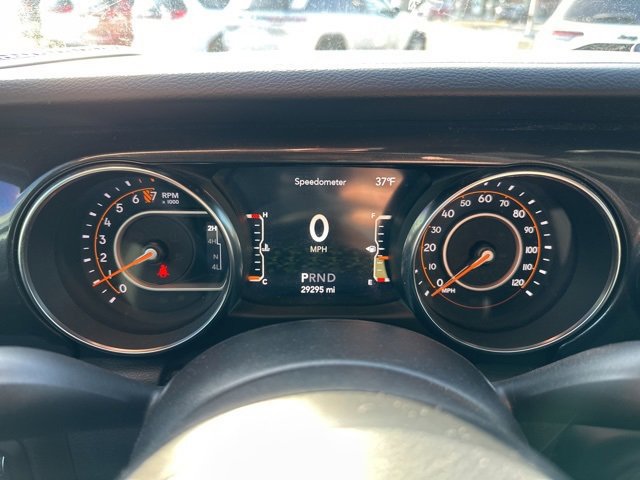 Used 2022 Jeep Gladiator Sport image 14