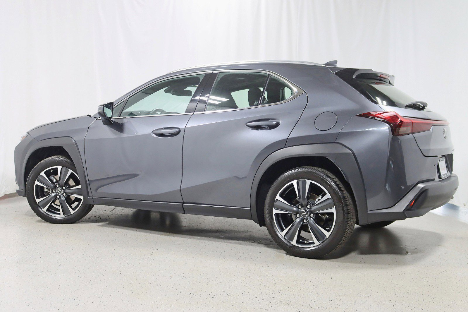 Used 2024 Lexus UX 250h AWD image 9