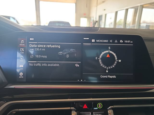 Used 2022 BMW X7 xDrive40i w/ M Sport Package AWD/4WD image 23