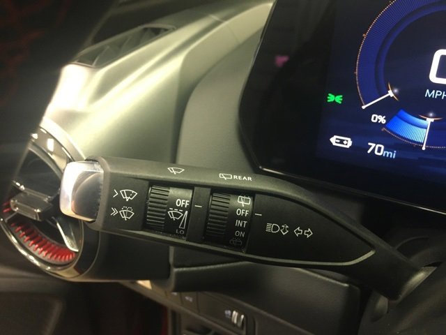 Used 2024 Chevrolet Equinox EV RS image 33