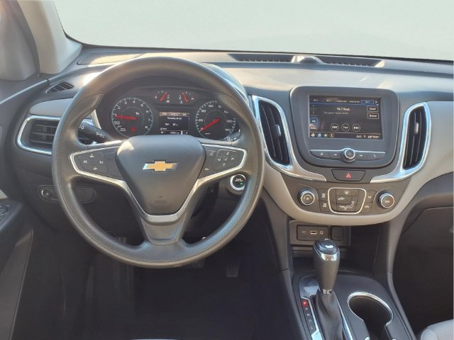 Certified 2019 Chevrolet Equinox LS w/ LS Convenience Package FWD image 4