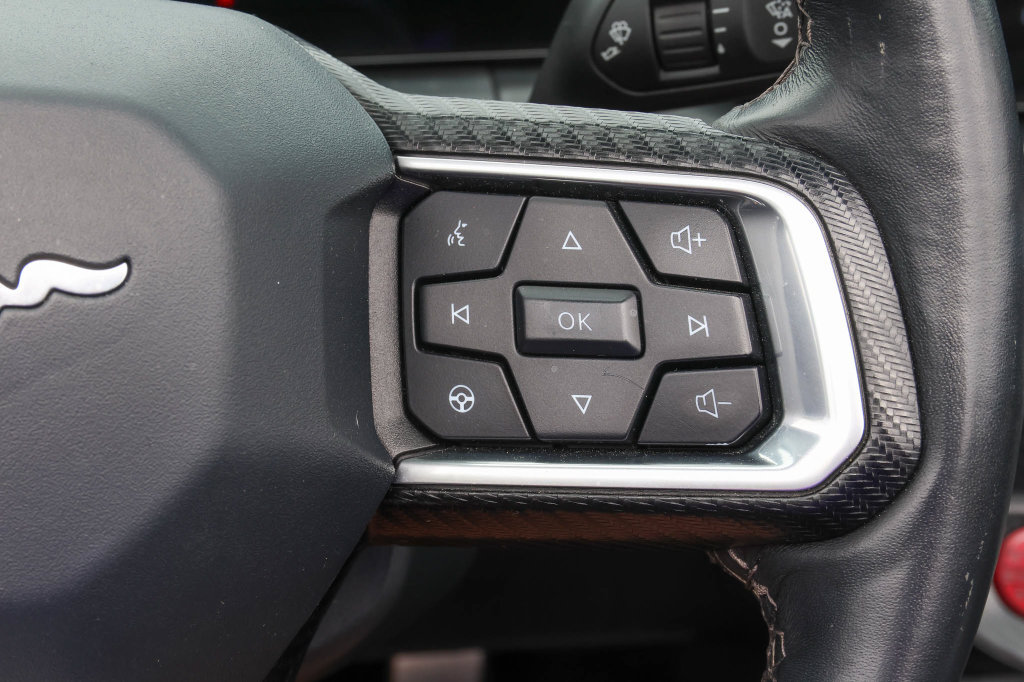 Used 2025 Ford Mustang Premium RWD image 22