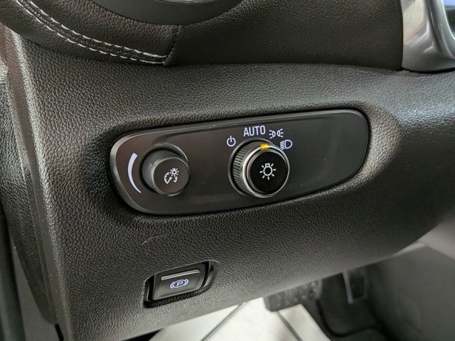 Certified 2023 Chevrolet Blazer LT w/ Midnight/Sport Edition image 20