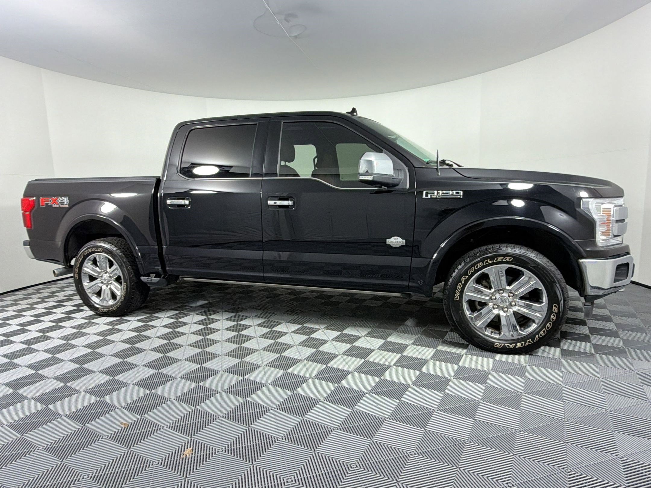 Used 2018 Ford F150 King Ranch w/ Equipment Group 601A Luxury image 11