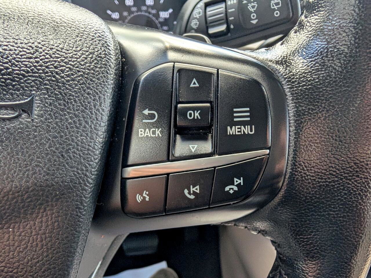 Used 2020 Ford Escape SEL image 19