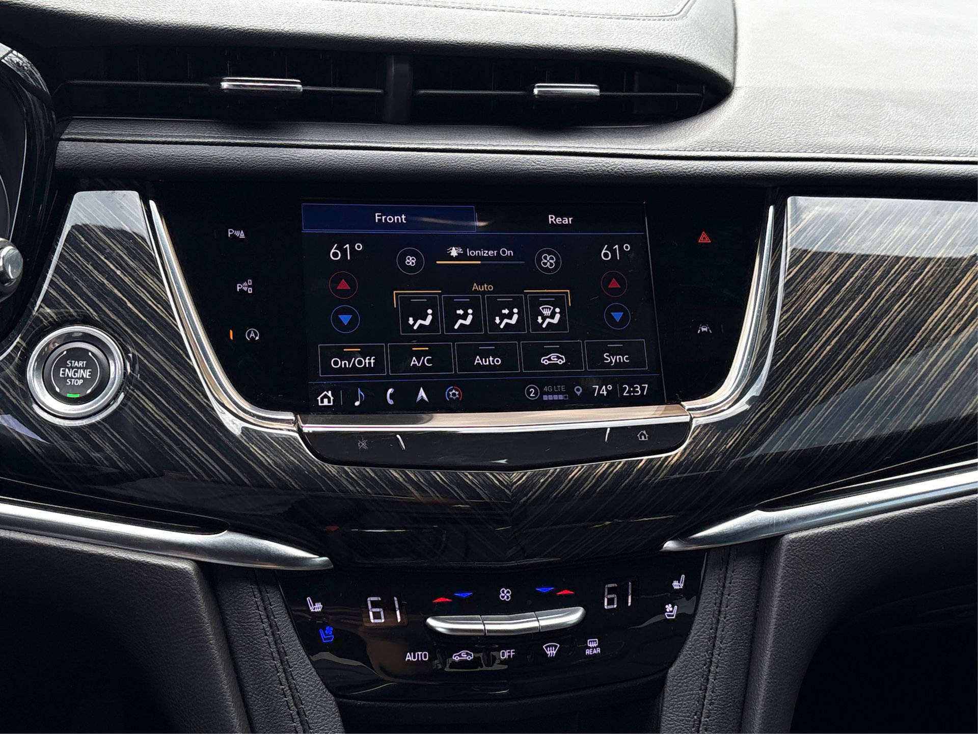 Certified 2023 Cadillac XT6 Premium Luxury w/ Technology Package FWD image 26