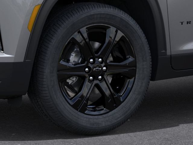 New 2027 Chevrolet Traverse LT w/ Midnight/Sport Edition FWD image 9