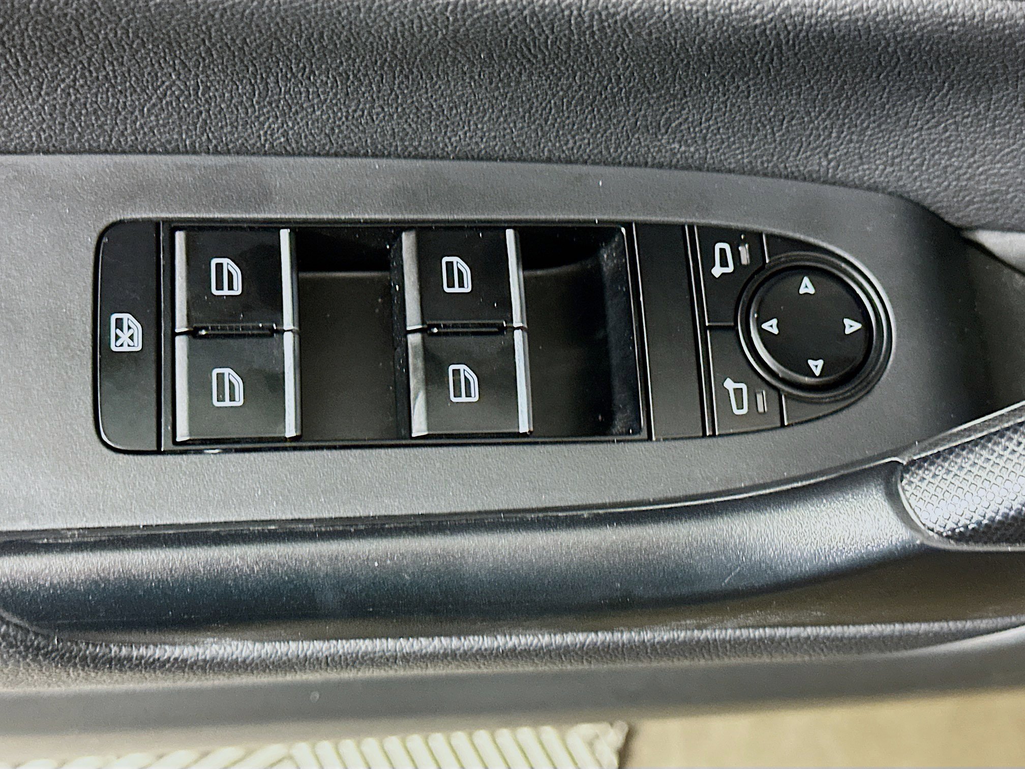 Used 2025 MAZDA CX-50 AWD 2.5 S w/ Preferred Package image 15