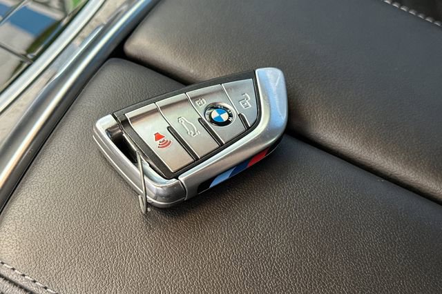 Used 2020 BMW M8 Coupe w/ M Carbon Exterior Package AWD/4WD image 10