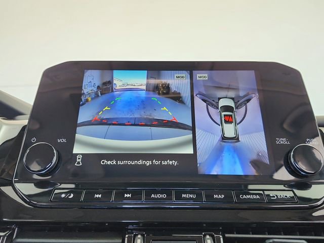 Used 2025 Nissan Pathfinder SL w/ SL Premium Package image 32