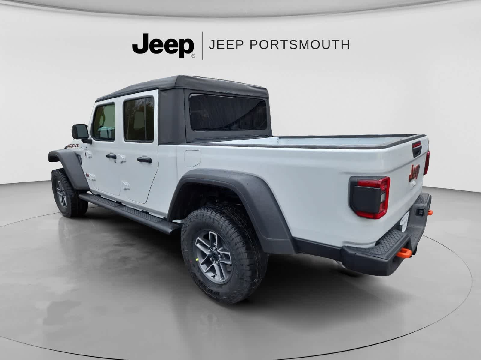New 2026 Jeep Gladiator Mojave w/ Safety Group AWD/4WD image 6