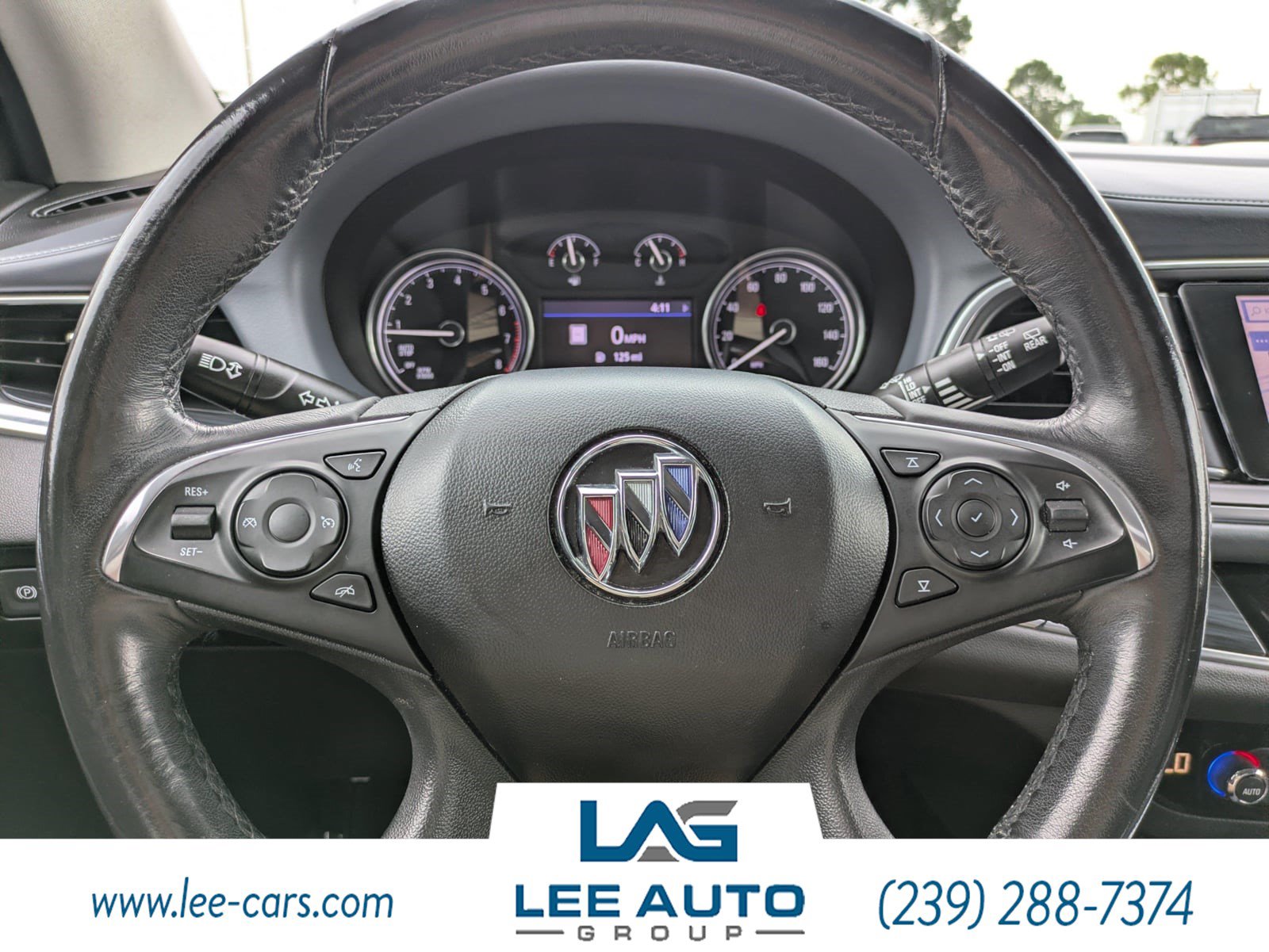 Used 2020 Buick Enclave Essence w/ Sound and Sites Package FWD image 26