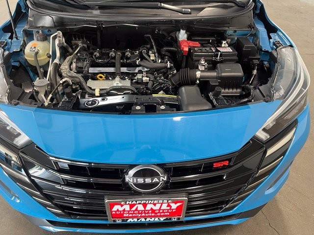 Used 2025 Nissan Versa SR w/ Trunk Package FWD image 9