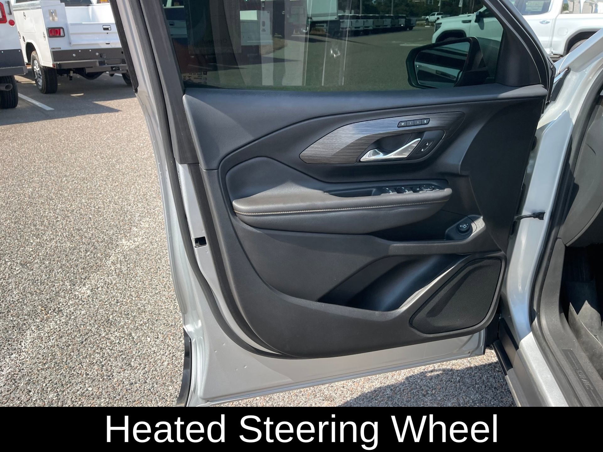 Used 2020 GMC Terrain SLT w/ Preferred Package image 11