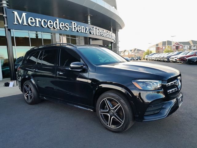 Used 2022 Mercedes-Benz GLS 450 4MATIC w/ AMG Line Exterior image 1