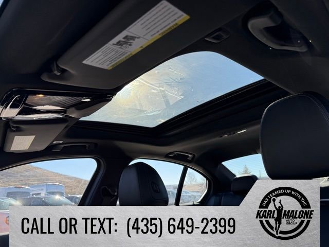 Used 2025 BMW 330i xDrive Sedan image 27