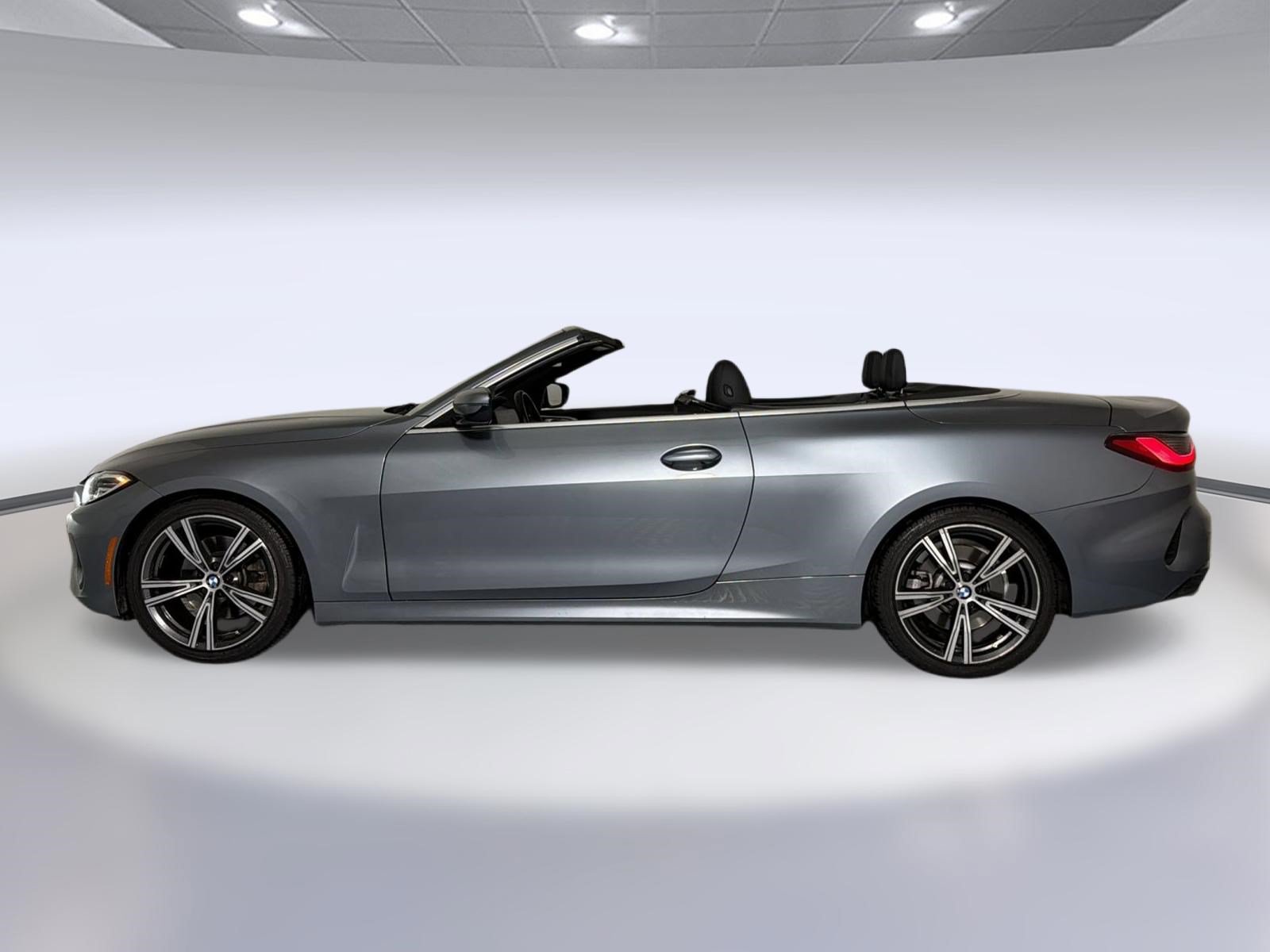 Used 2021 BMW 430i Convertible w/ Convenience Package RWD image 2